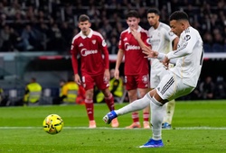 Mbappe san bằng kỷ lục 59 bàn thắng trong năm của Cristiano Ronaldo cùng Real Madrid