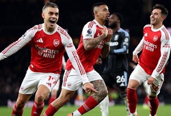 Arsenal chấm dứt chuỗi 11 trận thắng liên tiếp của Aston Villa