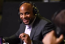 Cựu vương Daniel Cormier: Paramount giúp võ sĩ UFC kiếm nhiều tiền hơn