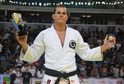 Roger Gracie lý giải vì sao tranh luận GOAT grappling là không công bằng