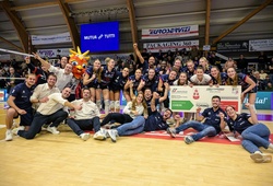 La Reale Mutua Fenera Chieri ’76 vượt qua Busto sau tie-break nghẹt thở