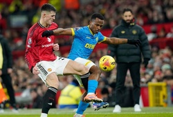 MU góp phần tạo nên lịch sử  Ngoại hạng Anh với trận hòa Wolves