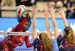 Eurotek Laica UYBA suýt tạo nên kỳ tích, Chieri giành vé vào chung kết Coppa Italia