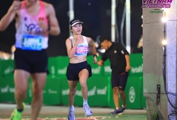 Á quân 21 km nữ có kỷ lục cá nhân khi so tài với Nguyễn Thị Oanh ở đường chạy VIHM 2026 powered by Herbalife