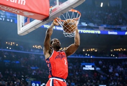 Kawhi Leonard tái hiện kỳ tích của Kobe Bryant, đưa Clippers trở lại đường đua NBA 2025-26