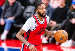Tin chấn thương LA Clippers: Đang bay cao, Derrick Jones Jr. nghỉ 6 tuần vì bong gân đầu gối