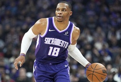 Russell Westbrook xô đổ kỷ lục của Oscar Robertson, trở thành PG ghi điểm vĩ đại nhất lịch sử NBA