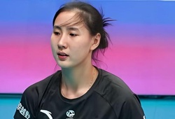 Phụ công 17 tuổi cao 1m95 gây sốt tại Trung Quốc