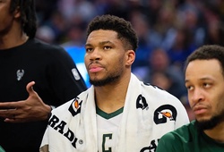 Giannis Antetokounmpo cam kết "1 triệu phần trăm" với Milwaukee Bucks, dập tắt tin đồn ra đi