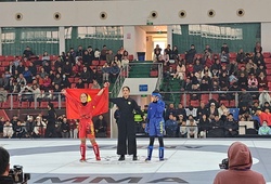 Lò Thị Phung càn quét giải Vô địch MMA Châu Á giành huy chương vàng