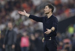 Xabi Alonso dám đối đầu và chống lệnh của Florentino Perez