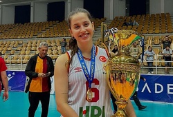 Sude Hacımustafaoğlu chính thức gia nhập Fenerbahçe: Bước tiến lớn cho “Đại bàng vàng”