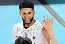 Leo bùng nổ với 26 điểm, Hyundai Capital áp sát ngôi đầu