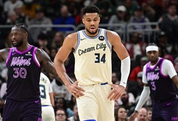 Milwaukee Bucks tuyệt vọng tìm người chia lửa cho Giannis: Sẵn sàng chiêu mộ bất kỳ vị trí nào