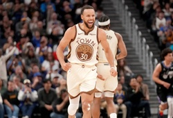 Kỷ lục vô tiền khoáng hậu tại NBA: Chuỗi trận "nã pháo" 3 điểm của Warriors