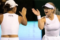 Waters và Bright giành danh hiệu đôi nữ thứ 15 sau chung kết căng thẳng