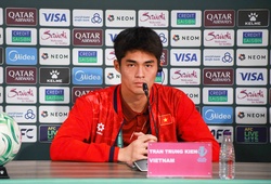 Trần Trung Kiên nói điều bất ngờ về thủ môn Li Hao