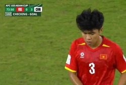 Vì sao Phạm Lý Đức bị trọng tài rút thẻ đỏ ở trận gặp U23 Trung Quốc?