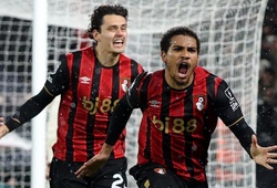 Liverpool thua đau ở phút 90+5, chấm dứt chuỗi bất bại