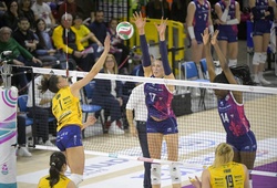 Imoco đánh bại kình địch Scandicci sau set thắng kịch tính 43-41