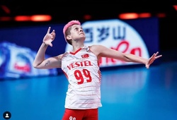 Ngôi sao bóng chuyền Thổ Nhĩ Kỳ Ebrar Karakurt dừng thi đấu do nhiễm trùng đường hô hấp