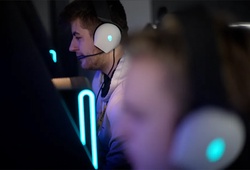 Tranh cãi quanh khoản đầu tư 1,6 triệu bảng cho ngành Esports đại học: Khi tầm nhìn dài hạn đối mặt áp lực ngắn hạn