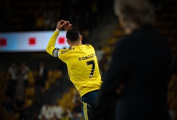 Cristiano Ronaldo lập cú đúp giúp Al Nassr thắp sáng giấc mơ vô địch