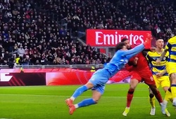 Loftus-Cheek chấn thương nghiêm trọng sau va chạm, phải phẫu thuật, AC Milan nổi giận