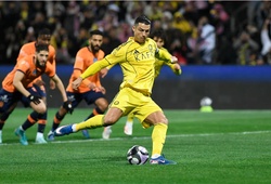 Ronaldo sút hỏng phạt đền, Joao Felix tỏa sáng kịp thời giúp Al Nassr duy trì mạch thắng