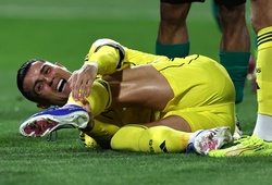 Cristiano Ronaldo hồi hộp chờ kết quả chụp MRI cho chấn thương