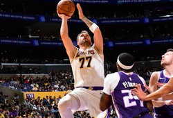 Vùi dập Sacramento Kings, LA Lakers bay cao với hai trận thắng đậm trong hai ngày liên tiếp