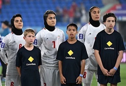 Tuyển nữ Iran im lặng khi quốc ca vang lên ở Asian Cup 2026