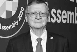 Cựu Chủ tịch Liên đoàn bóng chuyền châu Âu qua đời