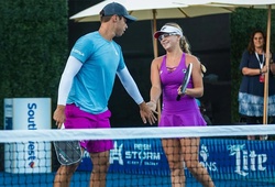 Sự thấu hiểu giúp Ben Johns và Anna Leigh Waters trở thành cặp đôi đáng gờm nhất làng pickleball