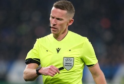 Alejandro Hernandez, trọng tài trận PSG-Chelsea ở vòng 1/8 Champions League là ai?