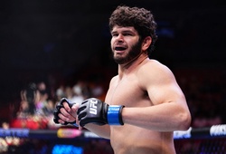 Từng ẵm 1 triệu USD tại PFL, Philipe Lins sẵn sàng ngáng đường Francis Ngannou ở giải đấu mới