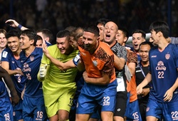 Thi đấu thiếu người, đại diện Thái Lan vẫn vào tứ kết Cúp C1 châu Á