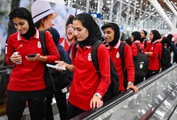 Tuyển nữ Iran tới Malaysia, chờ phương án trở về nước