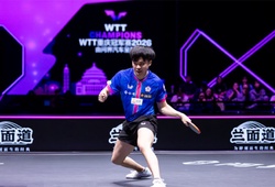 Từ trái tay đến chiến thuật: Lin Yun-Ju giải mã lối đánh sức mạnh của Zhou Qihao