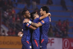 CAHN thắng nghẹt thở Ninh Bình, củng cố ngôi đầu bảng V.League