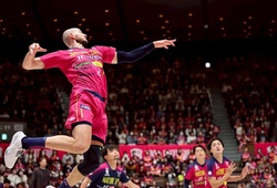 Wolfdogs Nagoya và Tokyo Great Bears chia điểm sau hai trận SV.League Nhật Bản