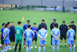 Tuyển Việt Nam hội quân, buổi tập đầu chỉ có 10 cầu thủ