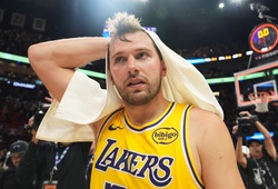 Dù Lakers đứt mạch thắng, Luka Doncic vẫn đi vào lịch sử với cột mốc ghi điểm vô tiền khoáng hậu