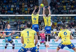 Perugia vượt qua trận tứ kết Champions League bằng 5 set đầy cam go trước Guaguas