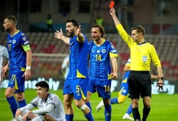 Năm thảm họa của Bastoni: Bị đuổi khỏi sân và khiến Ý chia tay World Cup