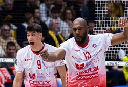 Mandiraci tỏa sáng với 9 cú ace, Piacenza giành vé bán kết SuperLega