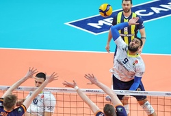 Siêu sao Earvin Ngapeth chia tay Fenerbahçe vì một điếu thuốc lá
