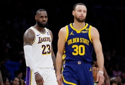 Chuyển nhượng NBA: Tương lai nào cho LeBron James và Stephen Curry ở Warriors?