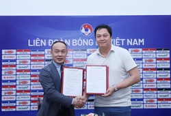 VFF “trói chân” trợ lý thân tín của HLV Kim Sang Sik đến năm 2027