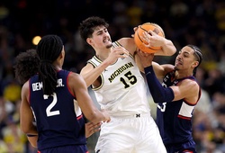 Giải mã chiến thắng 69-63 của Michigan trước UConn tại chung kết bóng rổ sinh viên Mỹ 2026